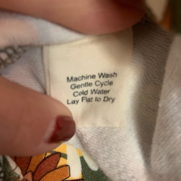 Evy’s Tree Elena sweatshirt size medium - Picture 7 of 8